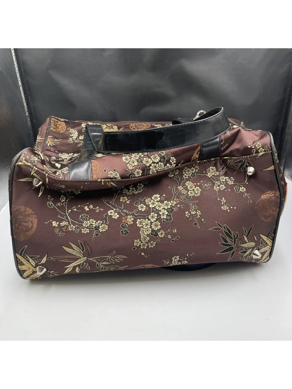 Pet Carrier- Perfect For Small- Medium Pets Pre Owned Travel Bag